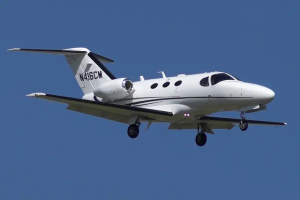 Citation Mustang exterior